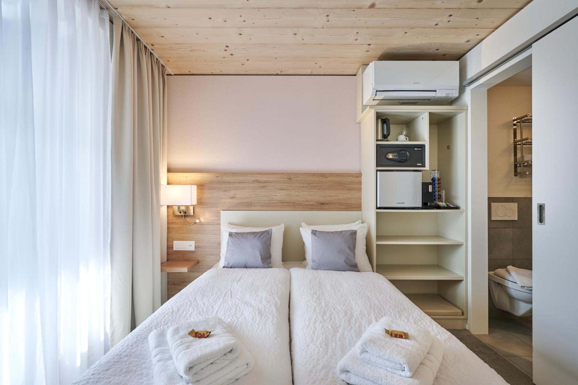 Room with Balcony - 20